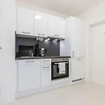 Bright Stylish Apartment In A Top Location